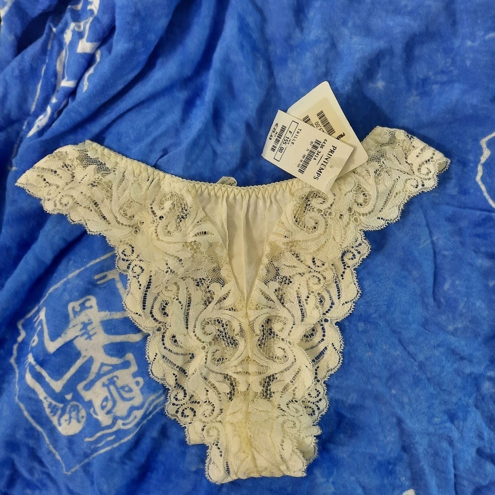 Barbara Paris NWT